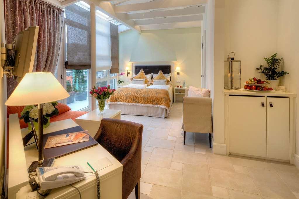 Boutiquehotel La Casa Tubingen Ruang foto