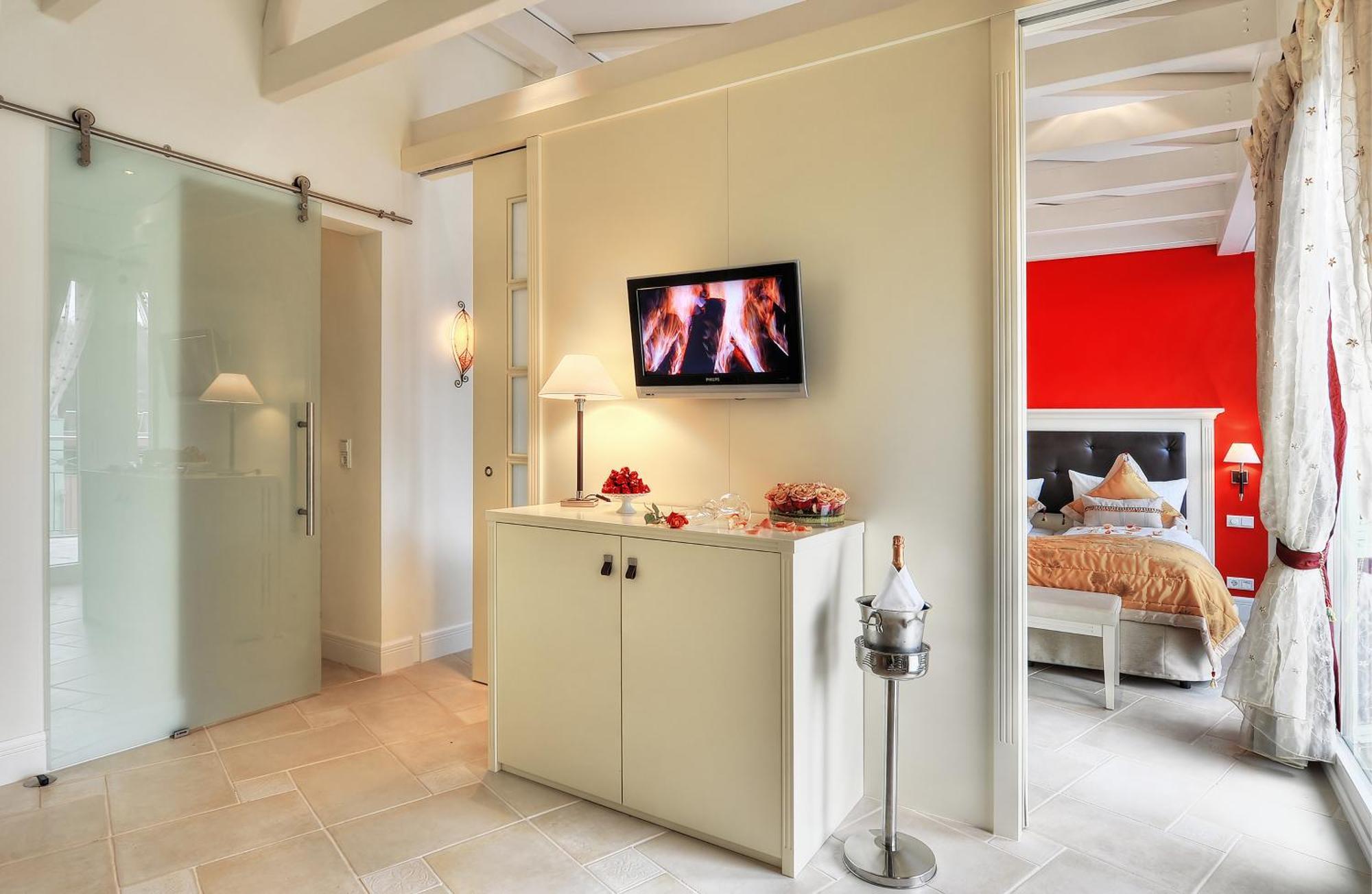 Boutiquehotel La Casa Tubingen Bagian luar foto