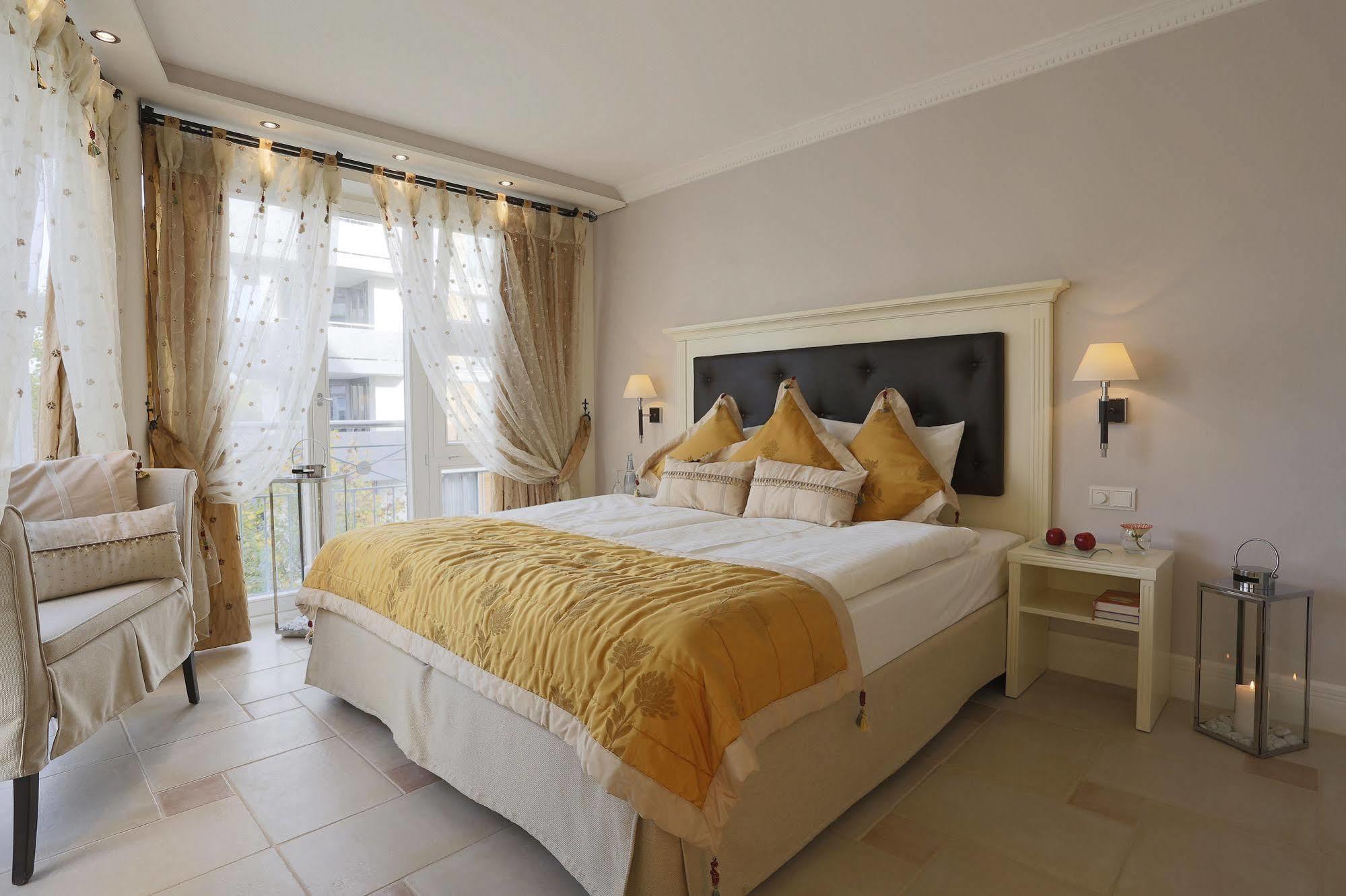 Boutiquehotel La Casa Tubingen Bagian luar foto