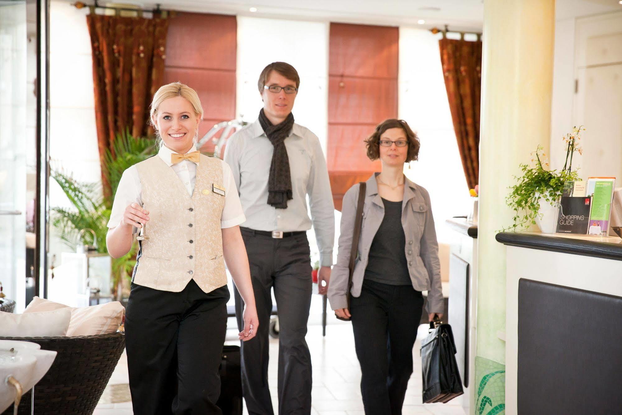 Boutiquehotel La Casa Tubingen Bagian luar foto