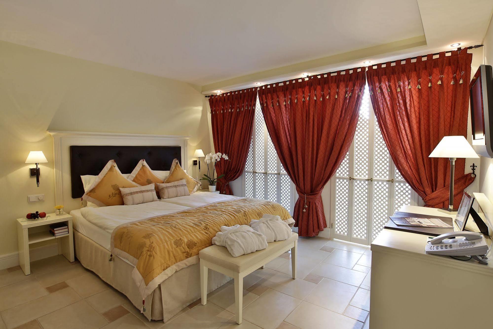Boutiquehotel La Casa Tubingen Bagian luar foto