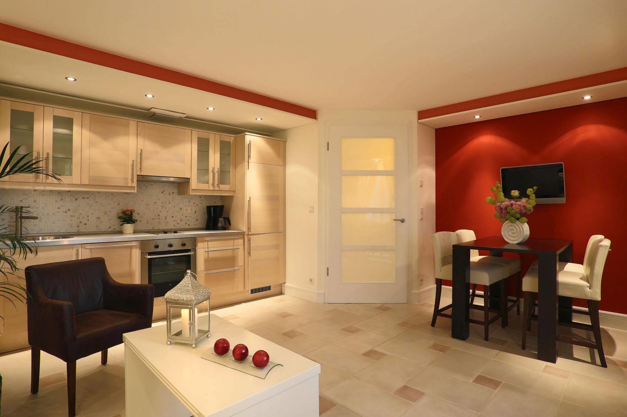 Boutiquehotel La Casa Tubingen Bagian luar foto