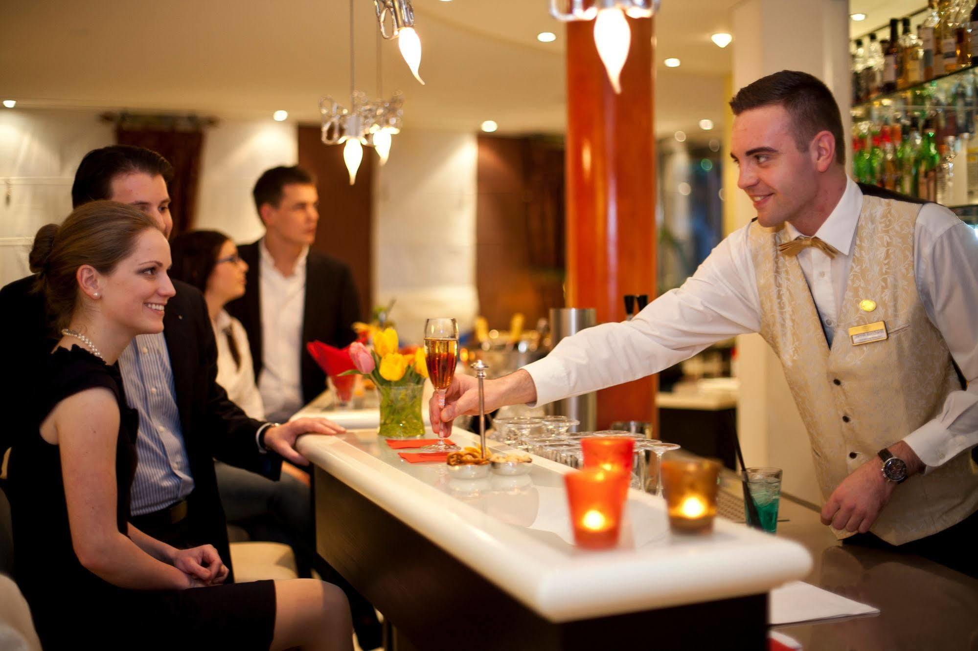 Boutiquehotel La Casa Tubingen Bagian luar foto